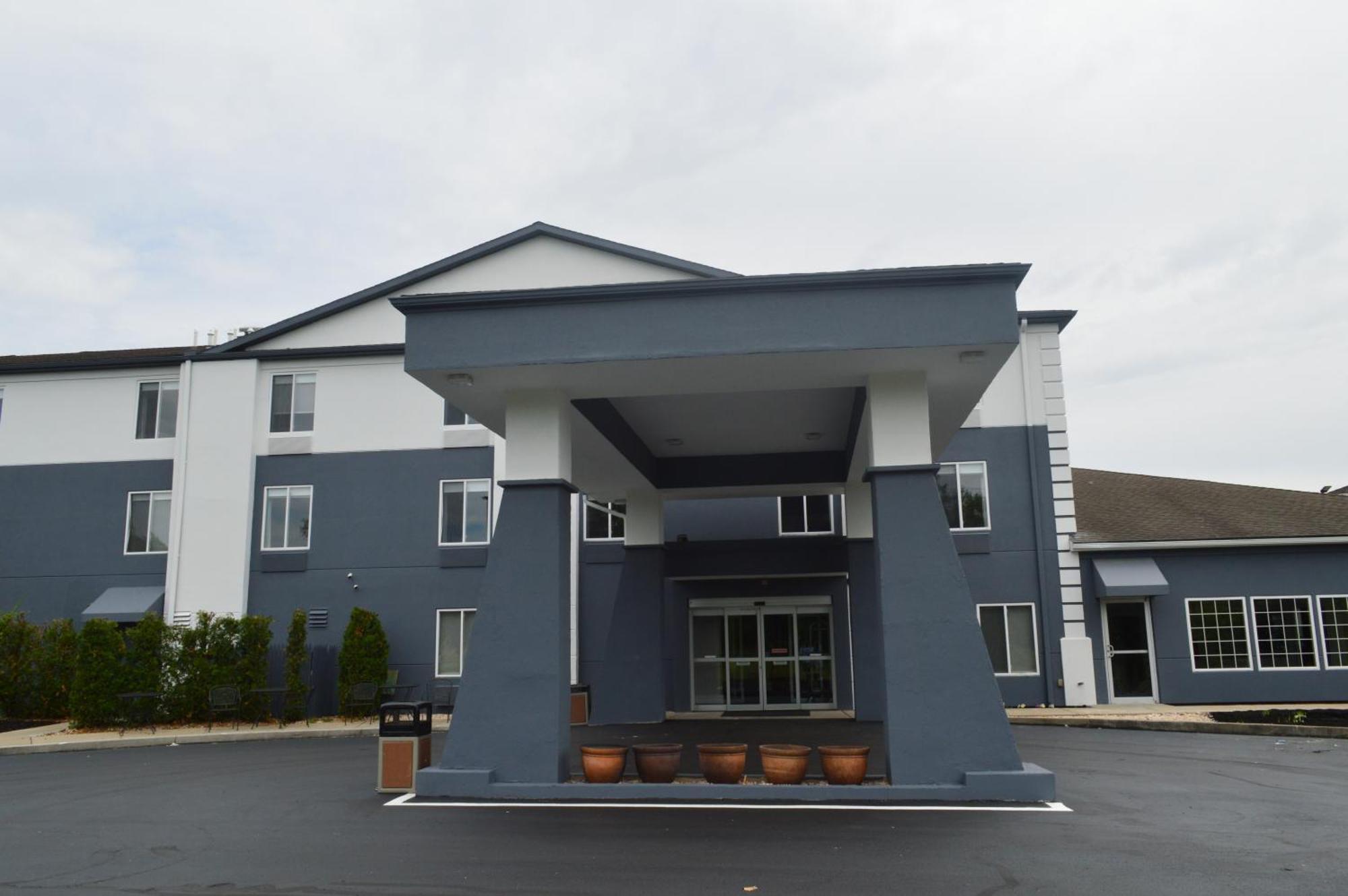 Comfort Inn & Suites Harrisburg-Hershey North Eksteriør billede