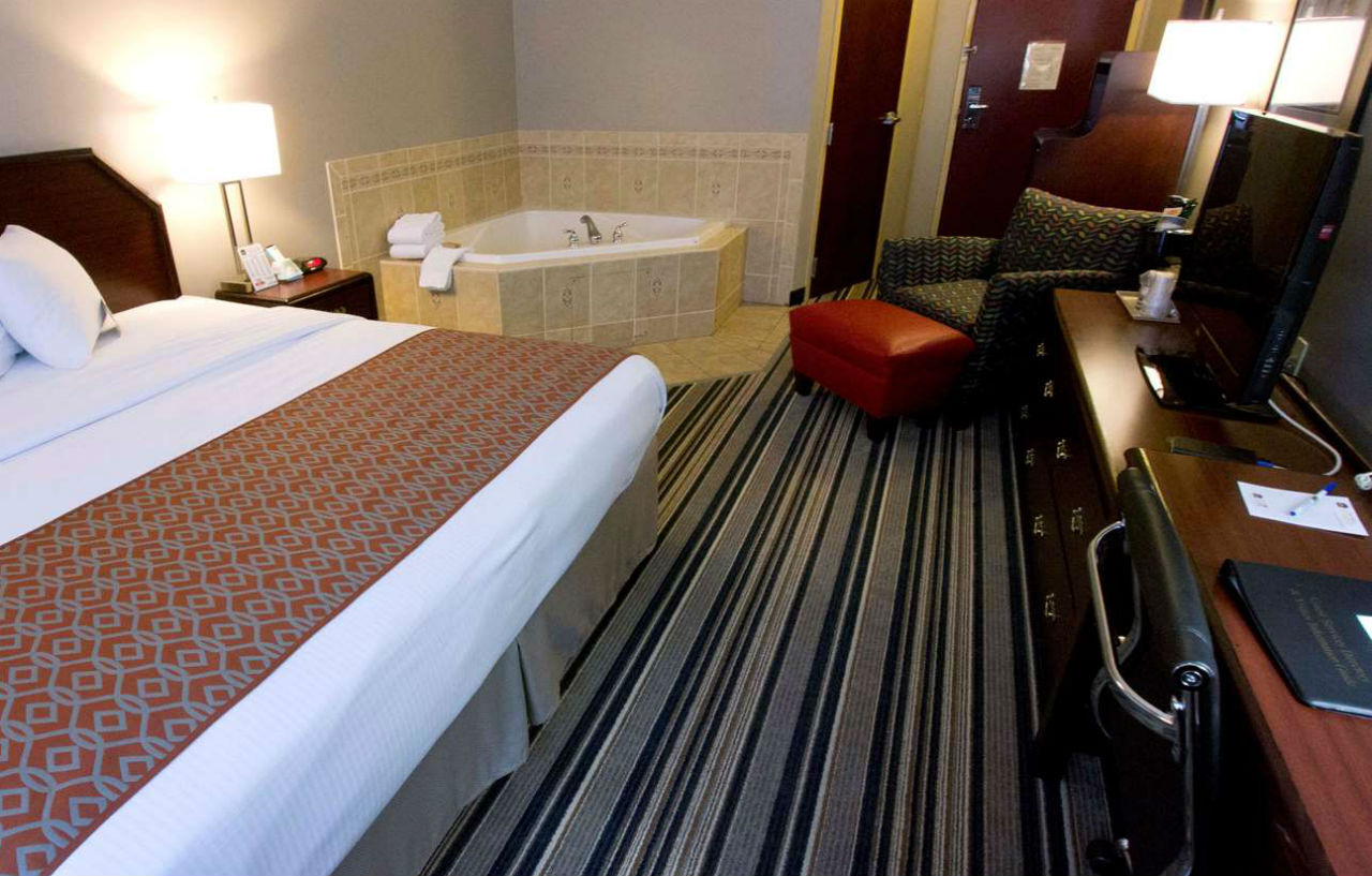 Comfort Inn & Suites Harrisburg-Hershey North Eksteriør billede